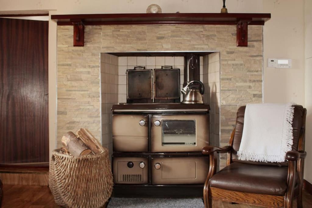 4 Bedroom Traditional Irish Farm House Killybegs Donegal Town المظهر الخارجي الصورة